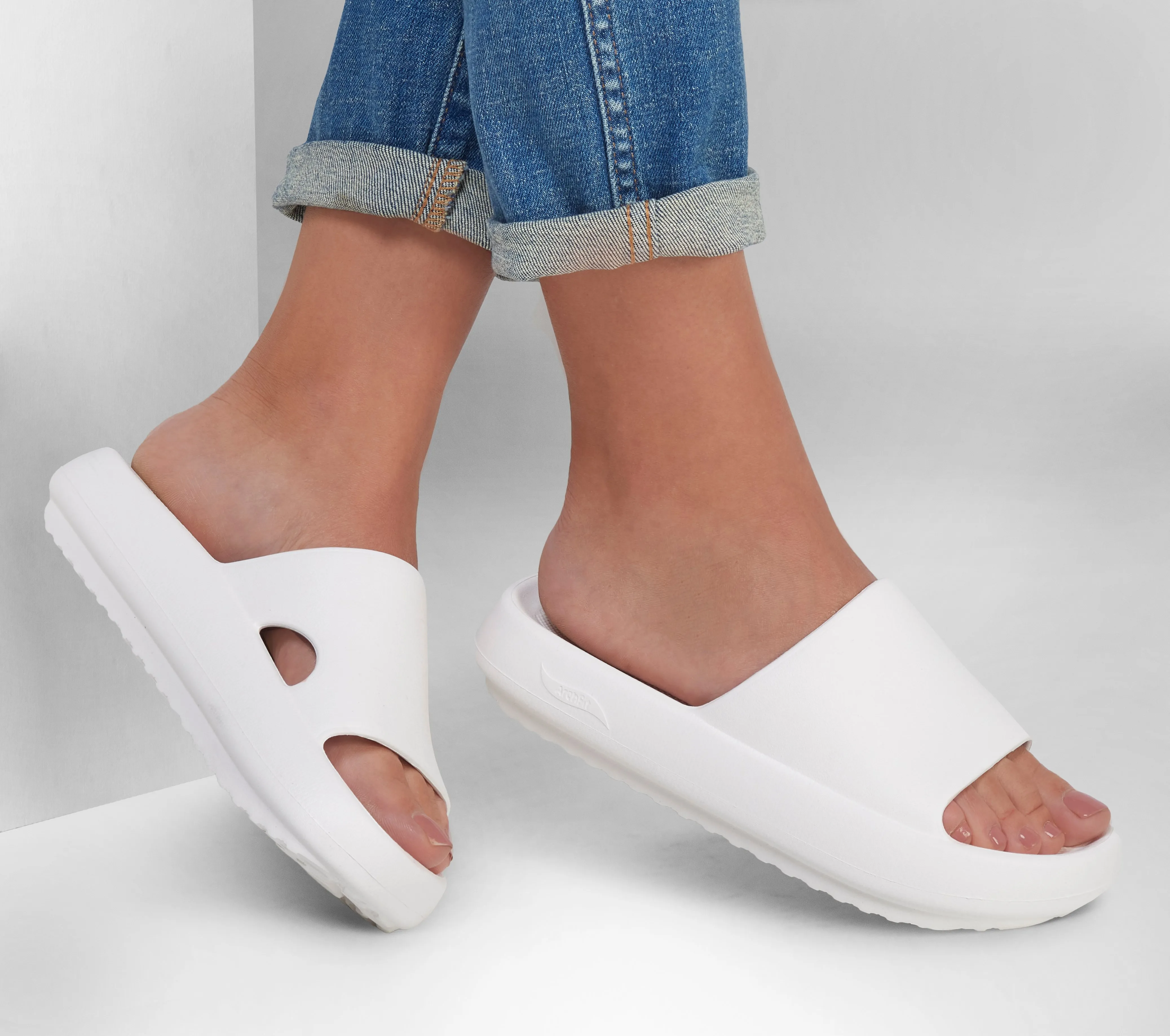 Foamies: Arch Fit Horizon 3 Foamies: Arch Fit Horizon