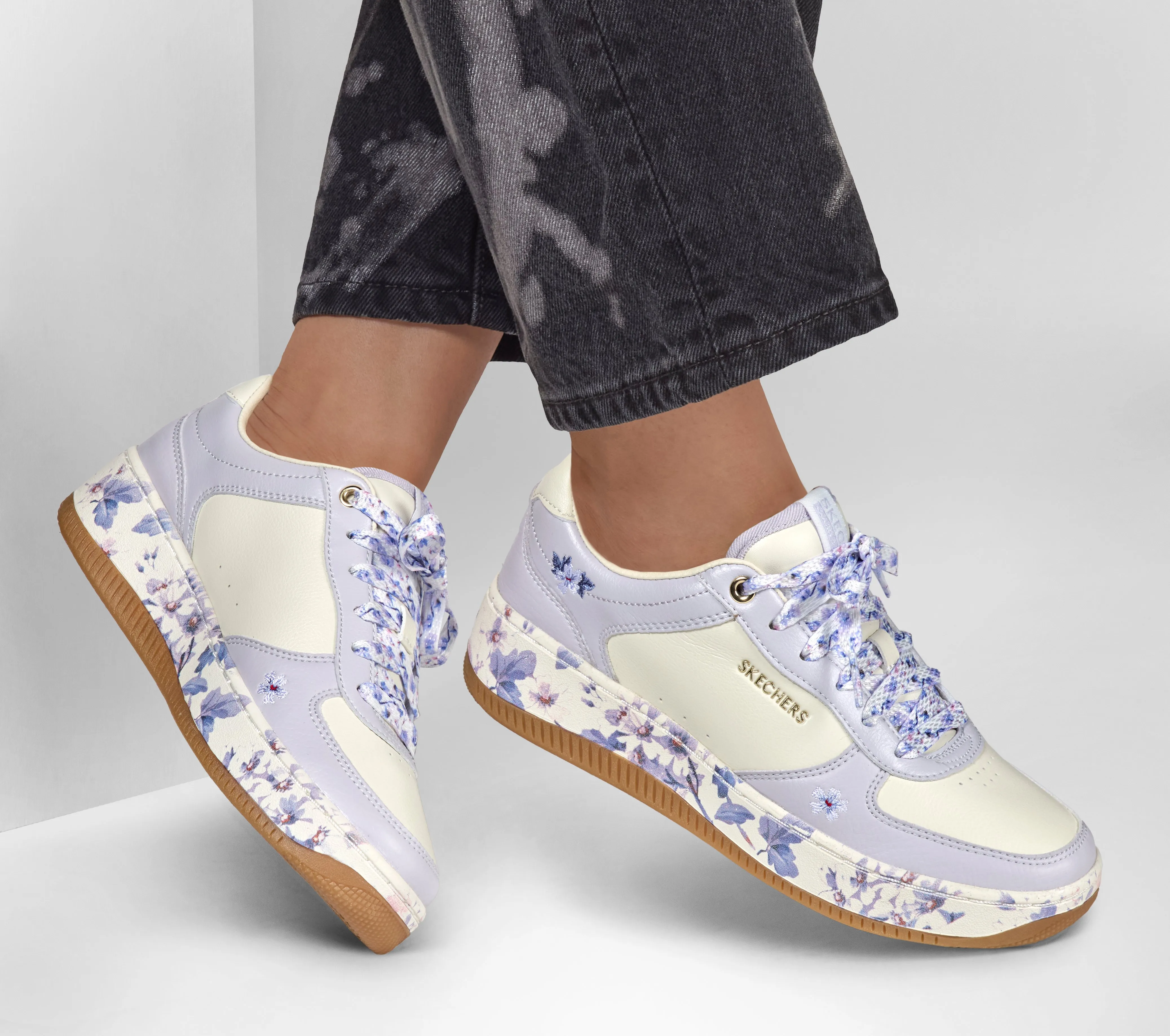 Sport Court 2.0 - Floral Frenzy 3 Sport Court 2.0 - Floral Frenzy
